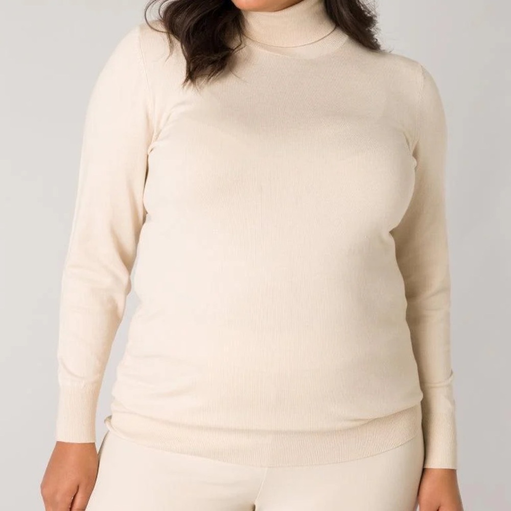 Women's Cream Turtleneck Sweater